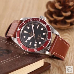 Tudor Black Bay Red Bezel Black Dial PVD Automatic Mechincal Movement Stainless Steel 70330N-95740 Pre-Owned Stainless Steel Leather Black Leather Strap Mens Wristwatches TUF26314785450