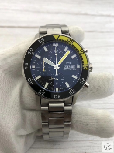 IWC Aquatimer Silver Dial Quartz Chronograph Black Yellow Day Date Mens Watch IW376701 Stainless Steel Strap Mens Wristwatches ICW22830560