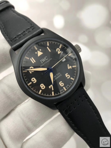 IWC PILOT'S SCHAFFHAUSEN Mark XV2 WATCH AUTOMATIC SPITFIRE AUTOMATIC Mechical IW326803 42MM BLACK DIAL Everose Gold Case Stainless Steel Case Stainless Steel Leather Strap Mens Wristwatches ICW22350560