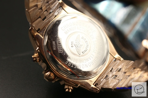 BREITLING Chronomat Silver Dial Everose Gold Quartz Chronograph Stainless Steel Strap Men's Watch BBWR222197543980