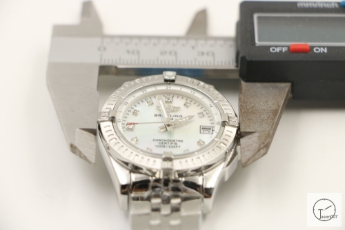 BREITLING Chronomat B01 Silver Dial Stainless Steel Case Quartz Chronograph Stainless Steel Rubber Strap Women's Watch BBWR285129543980