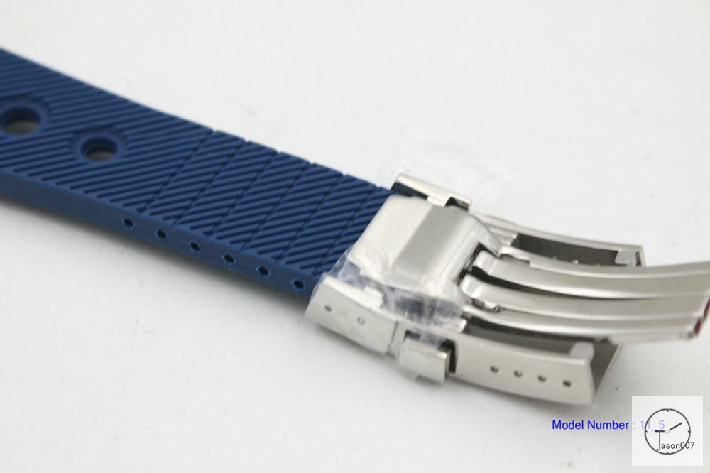 BREITLING SuperOcean 1884 Blue Rubber 46mm Automatic Movement stainless steel Auto Date Men's Watch BT32050600