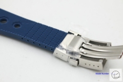 BREITLING SuperOcean 1884 Blue Rubber 46mm Automatic Movement stainless steel Auto Date Men's Watch BT32050600
