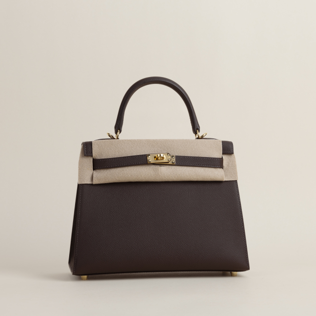 Kelly25 Epsom 46 Ebene GHW