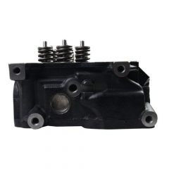 Cylinder Head Ford F-250 F-350 F-450 F-550 6.4L Powerstroke Diesel V8 8C3Z6049BRM 1832135M2 1832135C2 8C3Z6049BB