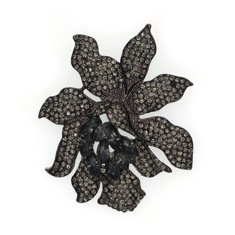 Brooch