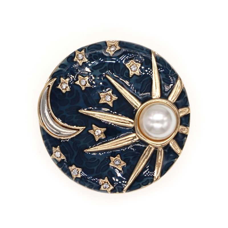 Brooch