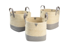 Maize leaf and paper storage baskets