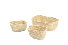 Maize leaf storage baskets