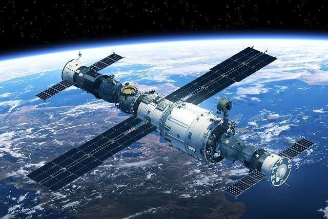 Soaring to New Heights: The Role of Precision Customized Hardware Components in Aviation
