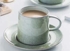 Ceramic cup&saucer