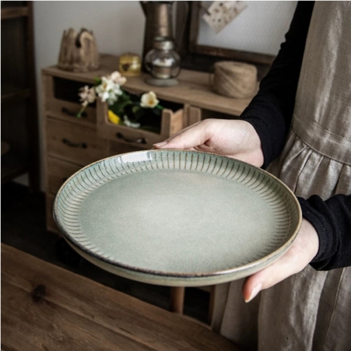 Vintage retro Striped Embossed 8.5 inch Ceramic salad plate，reactive glaze side plate,  ceramic beaf  plate, ceramic flat plate