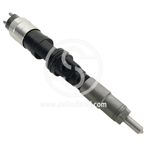 Injecteur de carburant diesel RE529118 RE524382 095000-6490 pour John Deere