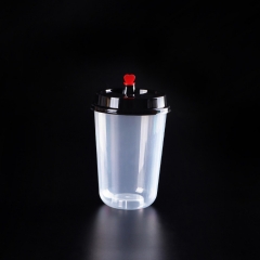 出厂价一次性PP塑料果汁杯/高品质定制徽标印有盖和吸管的PP塑料奶茶杯