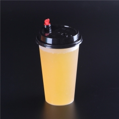 出厂价一次性PP塑料果汁杯/高品质定制徽标印有盖和吸管的PP塑料奶茶杯