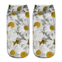 socks daisies white