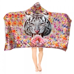 Hoodie blanket white tiger