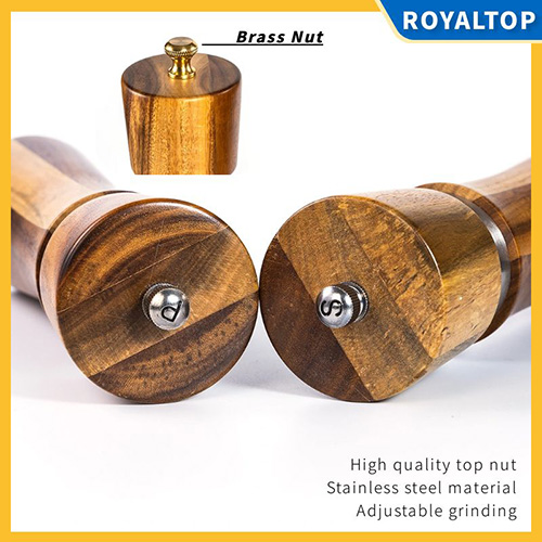 Wooden Salt and Pepper Grinder Set