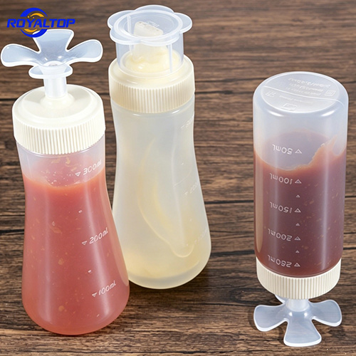 PE Plastic Squeeze Sauce Bottle