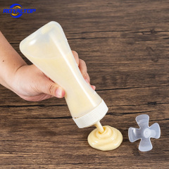 PE Plastic Squeeze Sauce Bottle