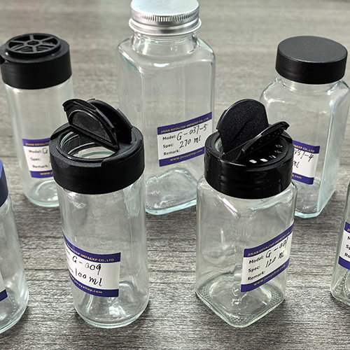 Square Spice Bottle with Shaker Lid