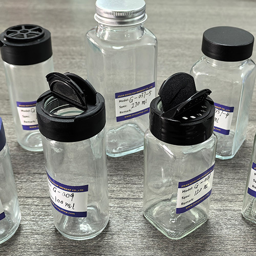 Square Spice Bottle with Shaker Lid