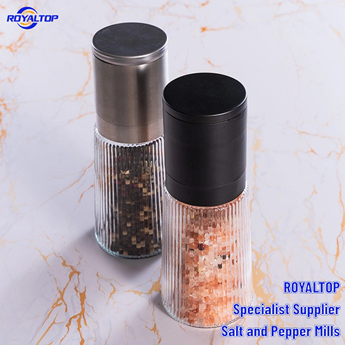 New Salt & Pepper Grinder Set