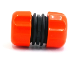 Plastic 1/2 inch garden hose mender