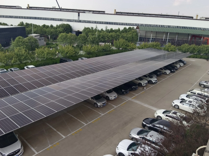 Longding Aluminum Industry's First Carport Distributed Photovoltaic Project Connected to the Grid