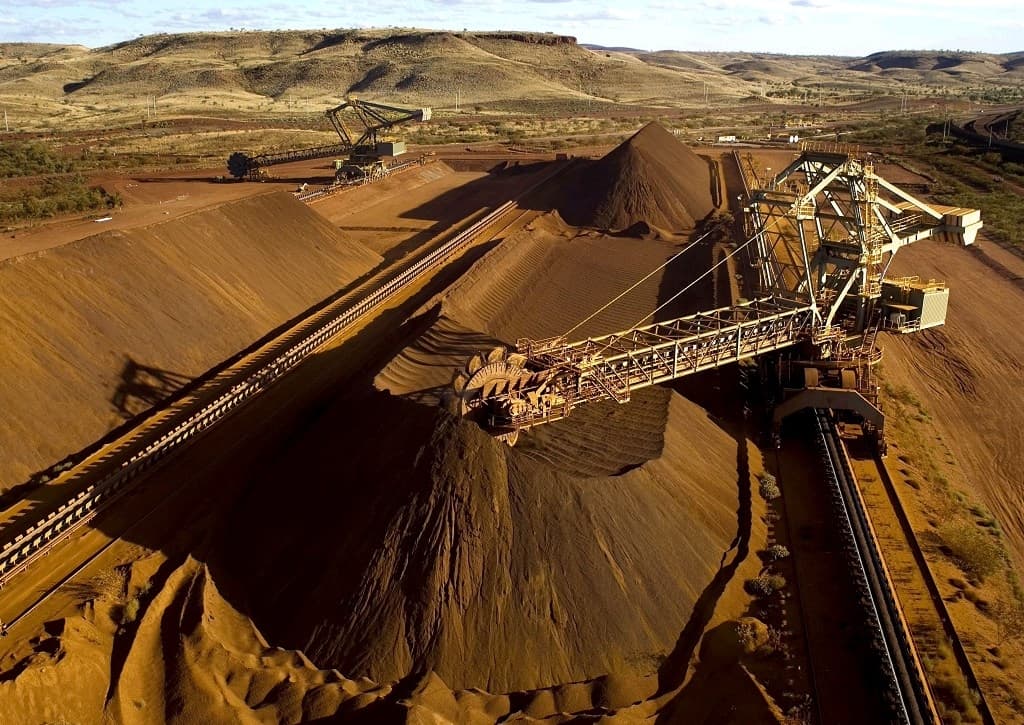 Dalian iron ore jumps 4% as Australia, Brazil shipments decline