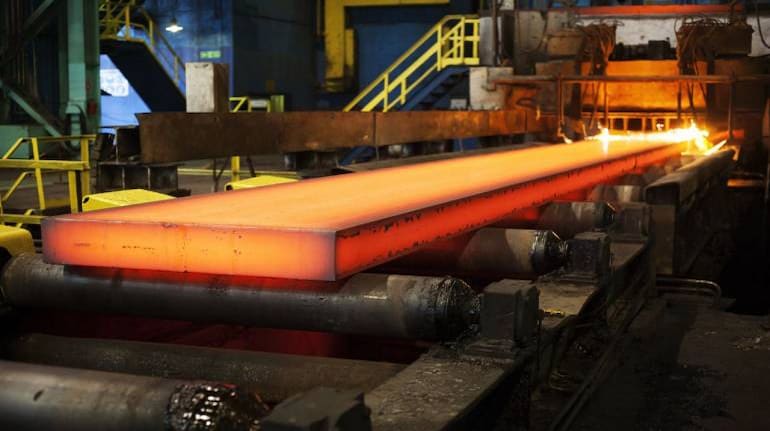 China iron ore, steel prices hit record as supply worries prompt speculative buying