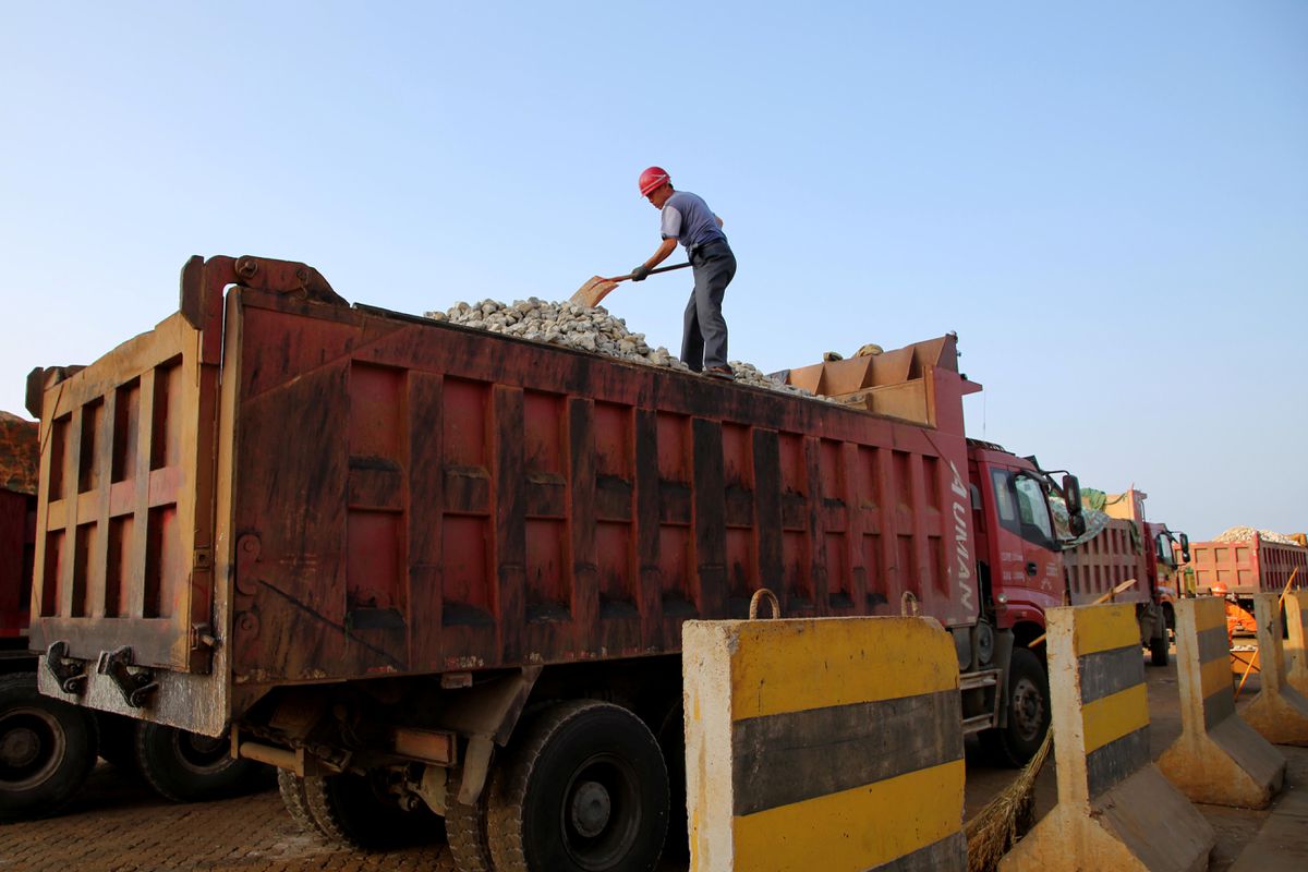 Chinese steel futures rise; coking coal, coke log weekly gains