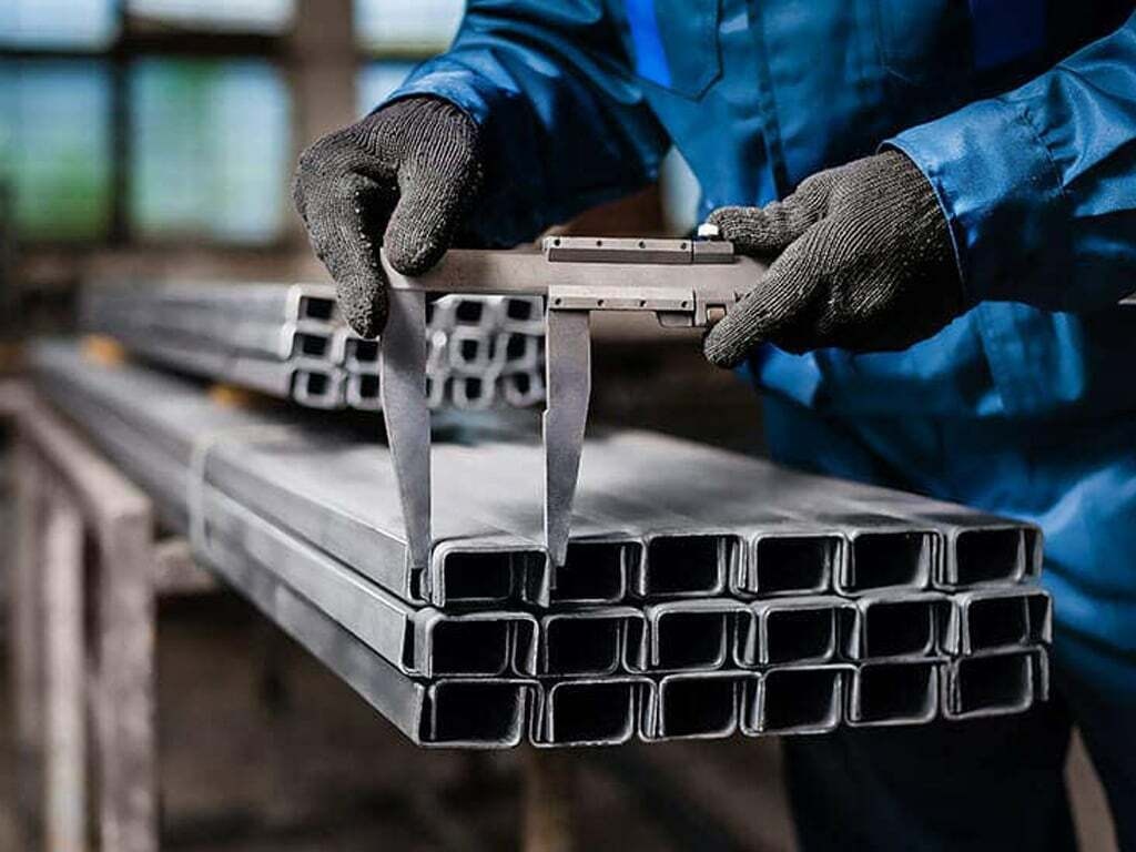 China steel prices hit over 2-week high on Russia-Ukraine supply risks