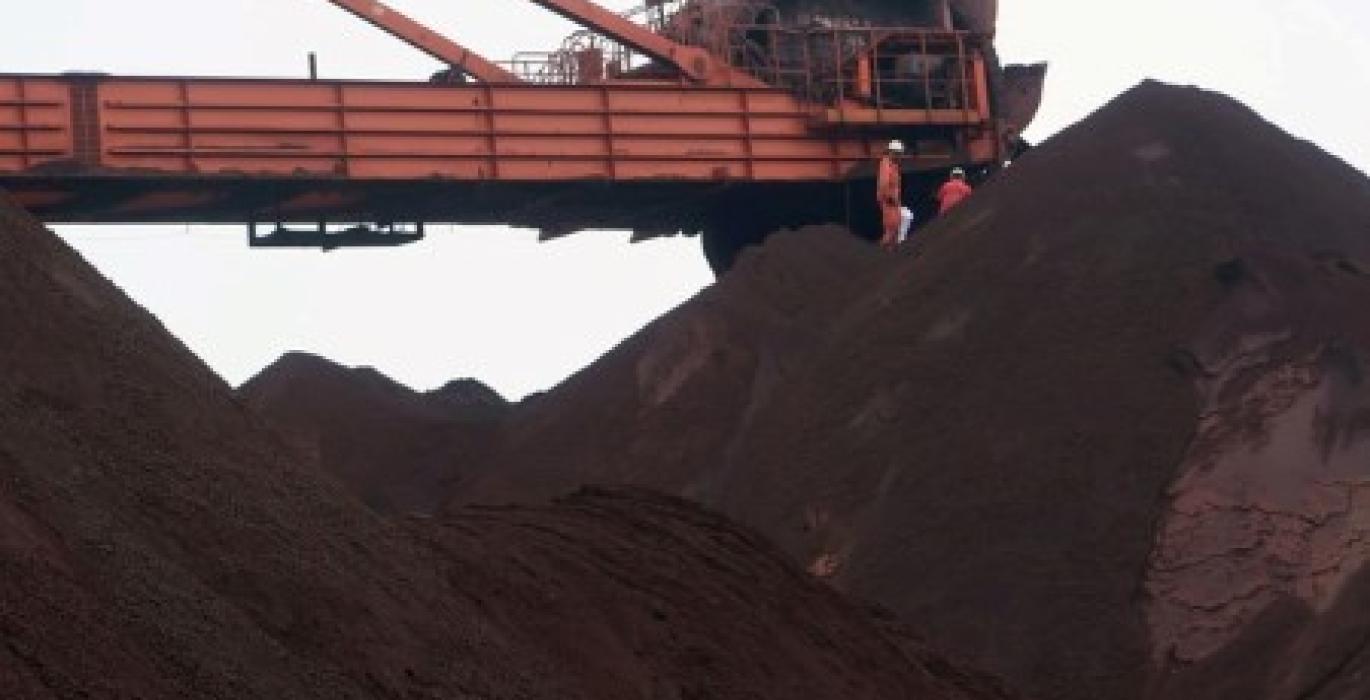 Dalian iron ore edges higher after record 10-session slide