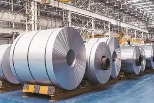 Tata Steel Tanks 32% in 3 Months, Brokerages Cut Target Price; What Should Investors Do?