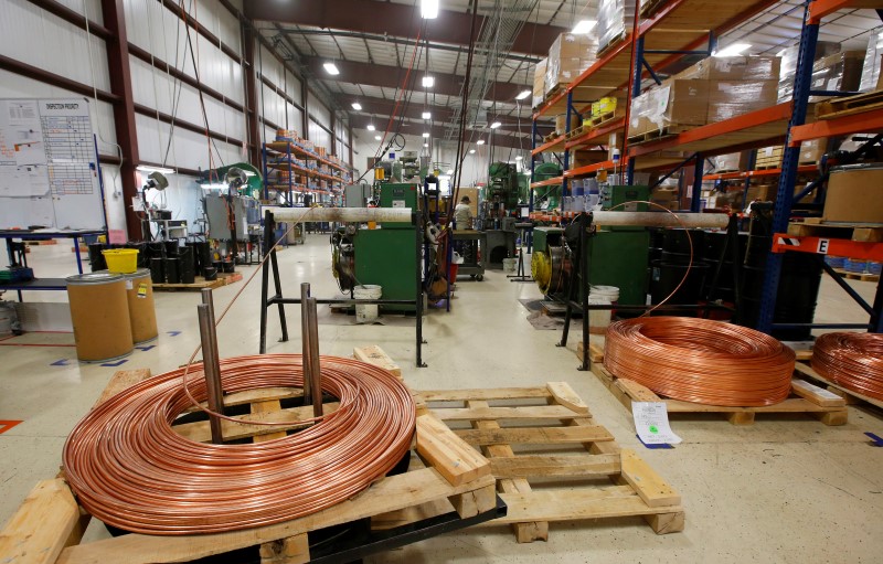 Copper, Iron Ore Falls as Growth Data, Homebuyer Strike Worsen Real Estate Crisis