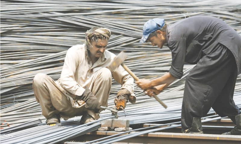 Steel bar hits new peak of Rs243,500