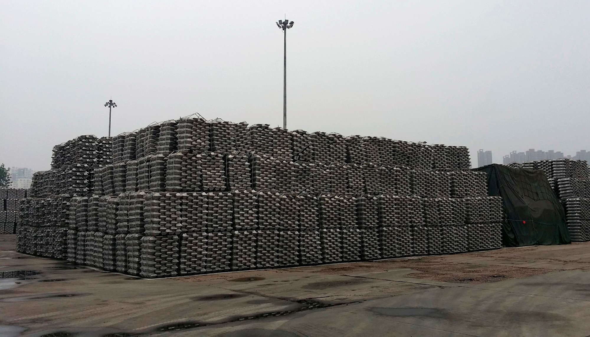 SMM A00 aluminium ingot price loses RMB10/t; China’s alumina spot price gains RMB3/t