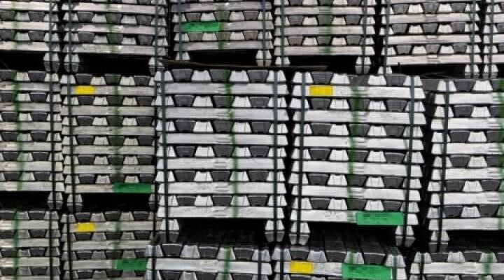 Russian aluminium stocks on LME fall to 42% in May; Indian stocks soar to 50%