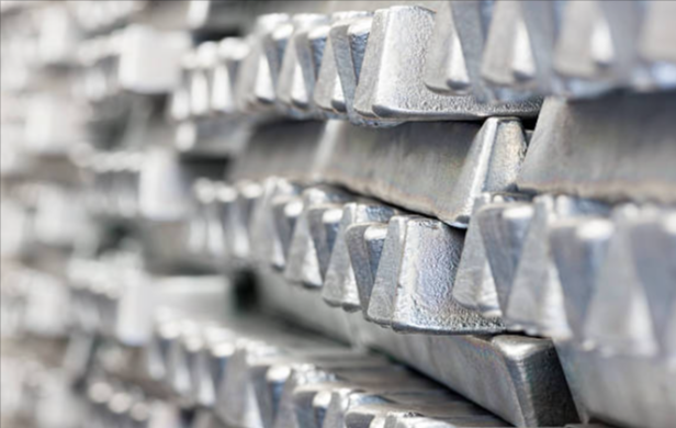 China’s A00 aluminium price surges by RMB 220/t today amidst the ongoing M-o-M downtrend