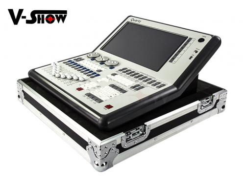 To US 1pc  Quartz console With Flightcase