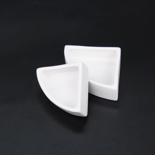 白色三角陶瓷食盆 倉鼠 刺猬 花枝鼠 蜜袋鼯