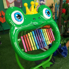Green Frog Outdoor Music Park Play Equipment FRP Aluminium Alloy Percussion Instruments For Children