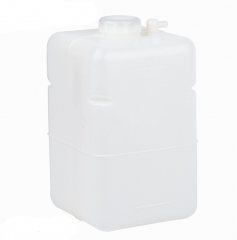 Excavator doosan DH300-5 engine water expansion tank