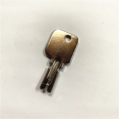 Heavy Equipment 913627 906591 Clark Forklift Ignition Key