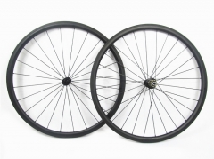 Classic 25mm wide Tubeless built with Bitex J-bend hub 20H/24H