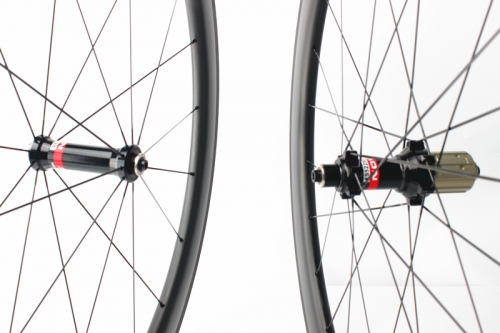 Classic 25mm wide Tubeless built with Novatec AS511SB FS522SB SP hub 20H/24H