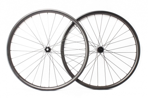 27.5er Crater MTB DT Swiss 240 Built Wheel Set