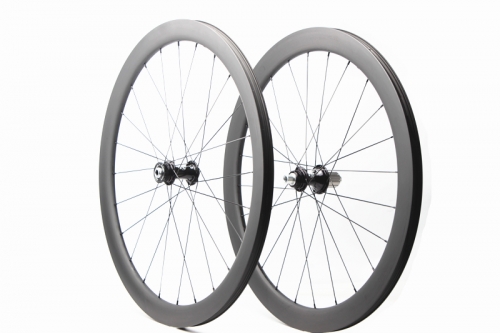 Kaze Disc 28mm(wide) White Industry CLD built tubeless wheel set 24H/24H