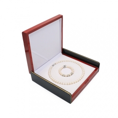 Wooden Gift Box For Pearl Necklace